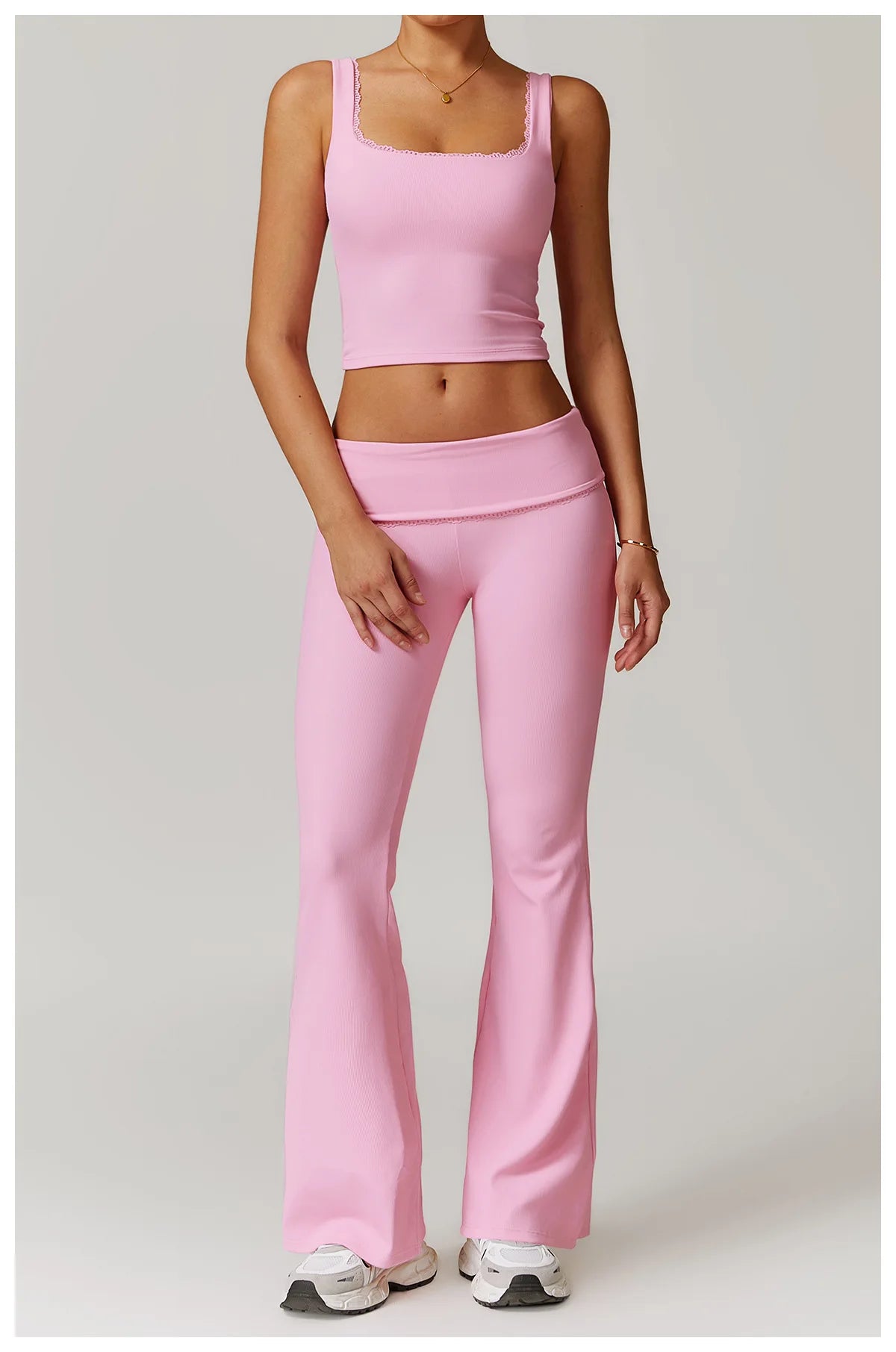 2-Teiligen Ribbed Gym Set mit Crop-top