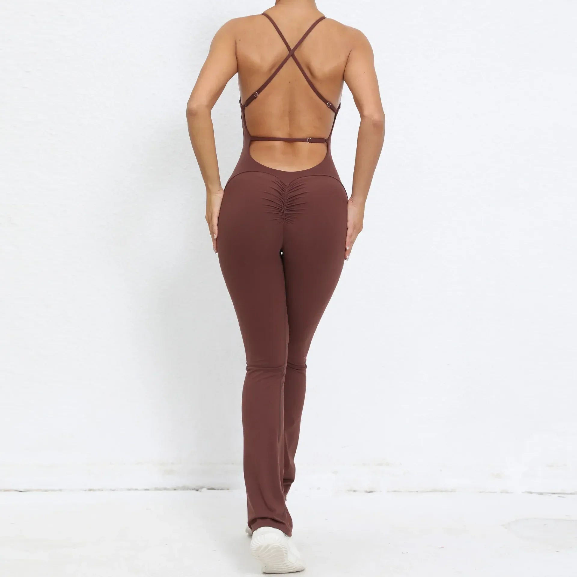 1-teiliger Rückenfreier Flared Fitness Jumpsuit