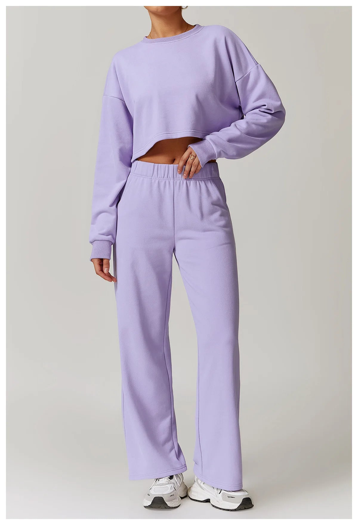 2-teiligen Gym Set Sweatpants mit Sweatshirt