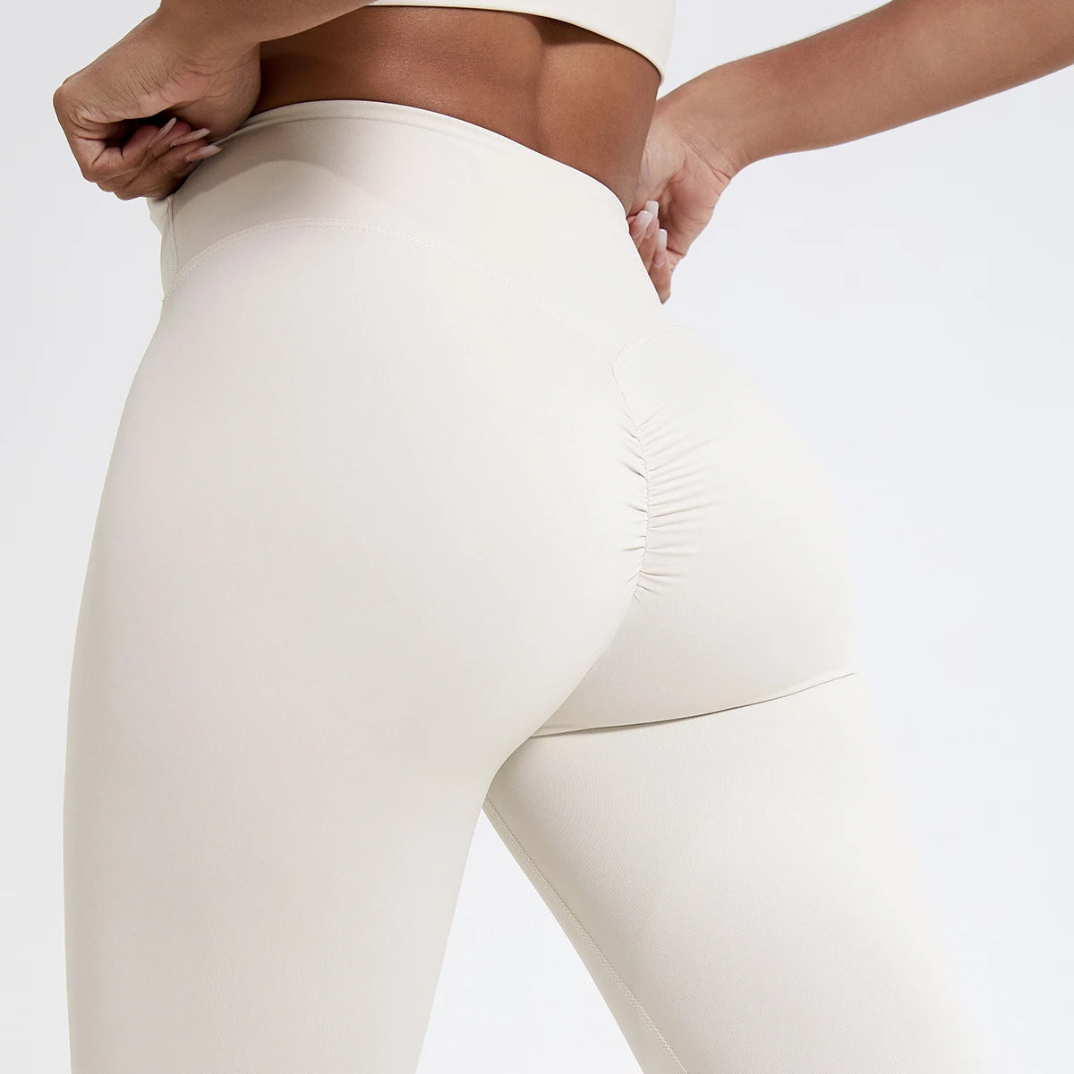 Push-up Sportleggings mit Nude-Feeling-Stoff