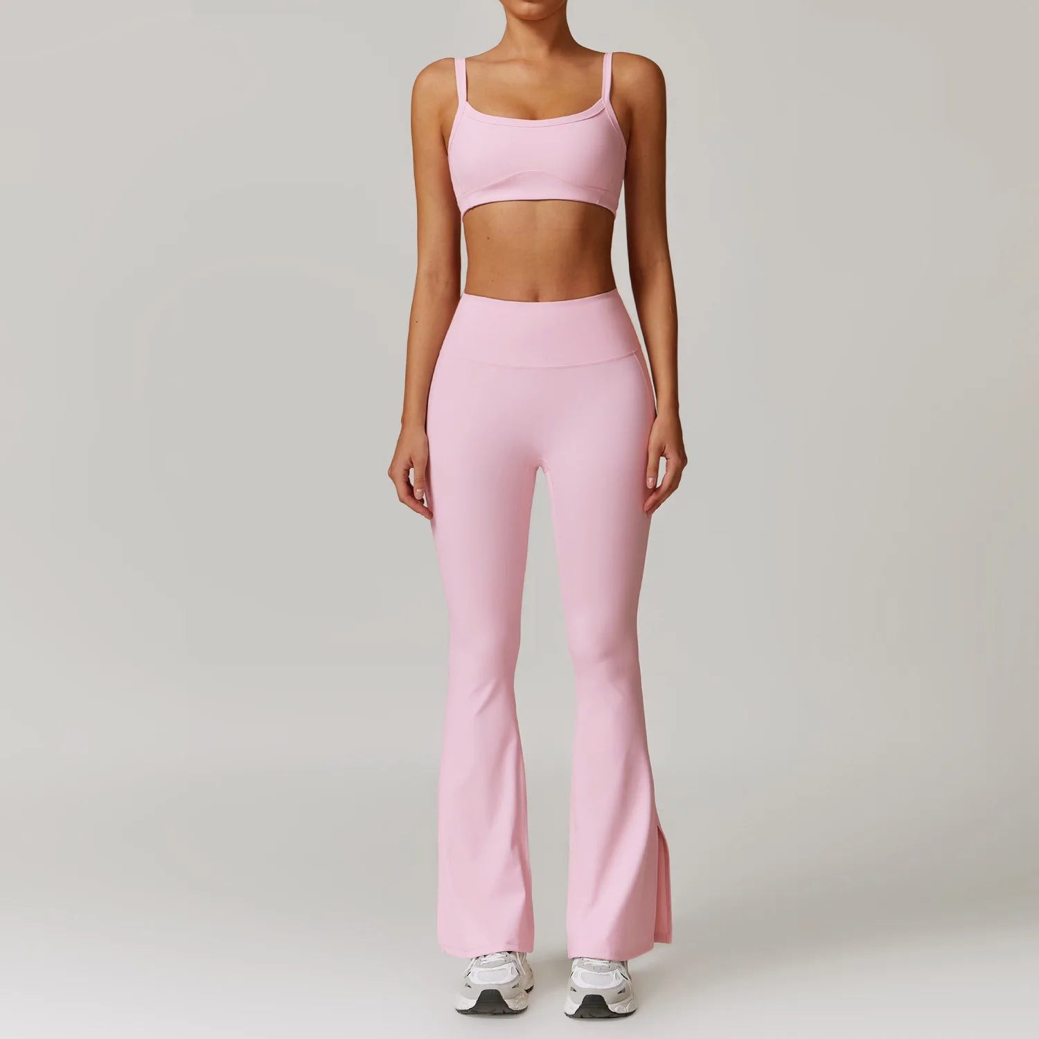 2-teiligen Gym Set Flared Leggings mit Sport-BH
