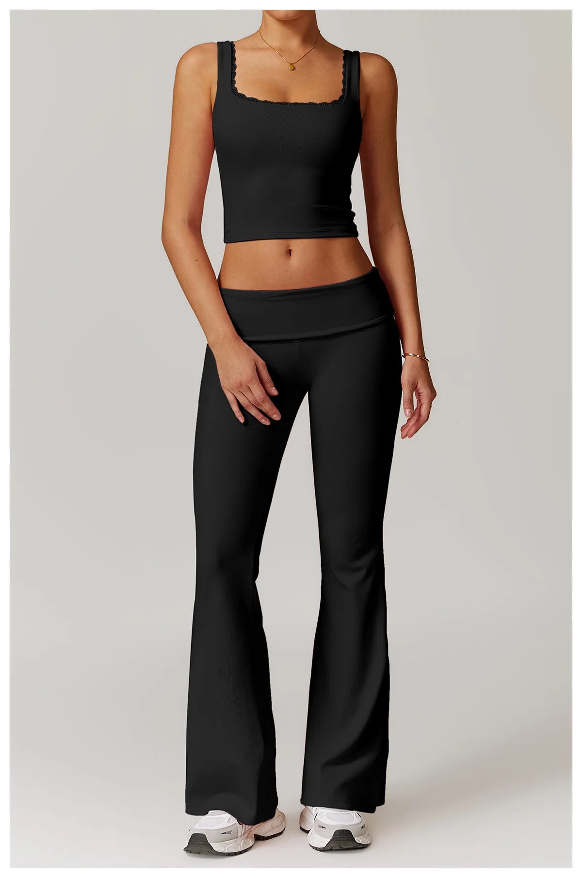 2-Teiligen Ribbed Gym Set mit Crop-top