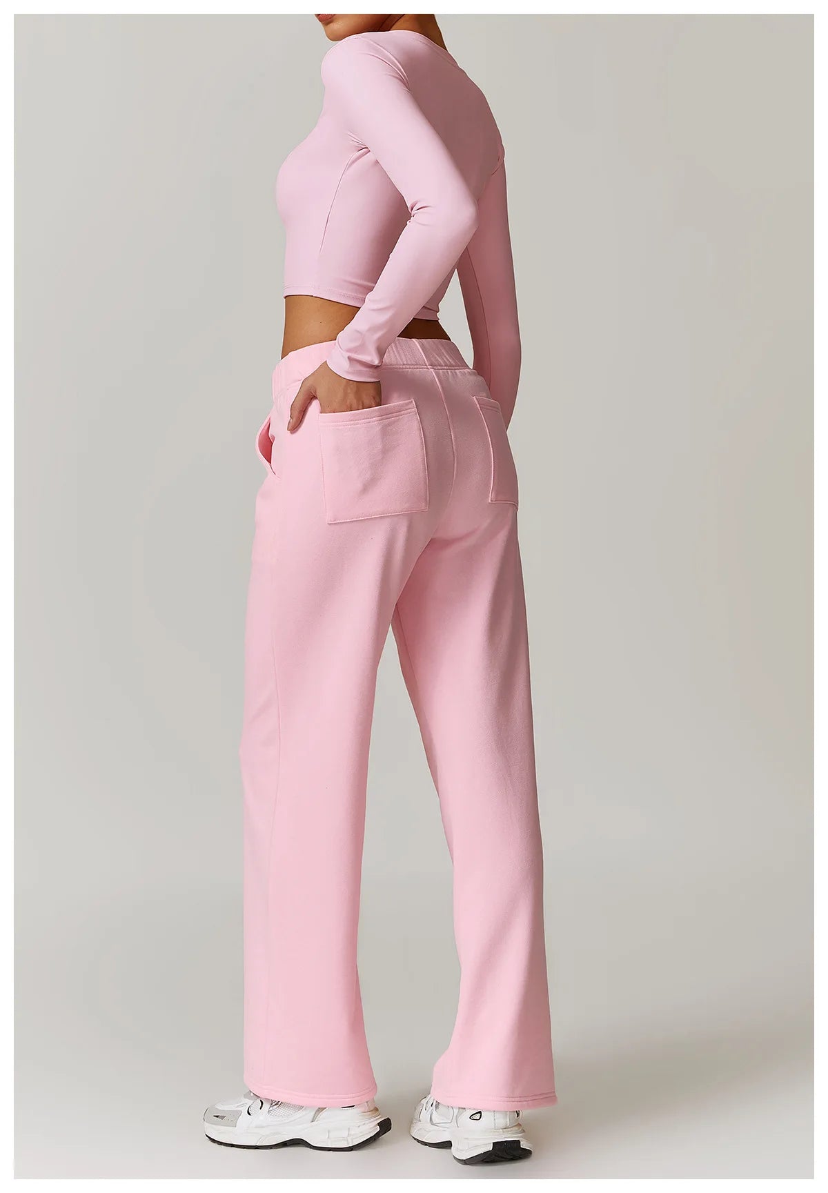 2-teiligen Gym Set Sweatpants mit Long-Sleeve Crop-Top