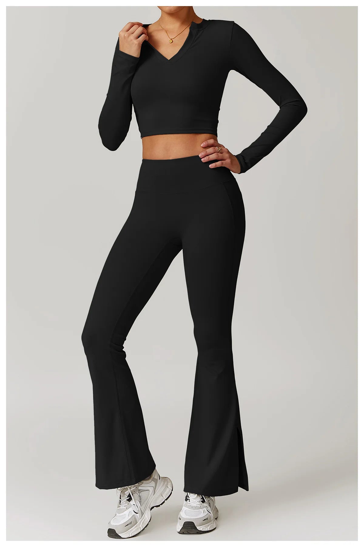 2-teiligen Holiday Vibe Gym Set Flared Leggings mit Long-Sleeve Crop Top