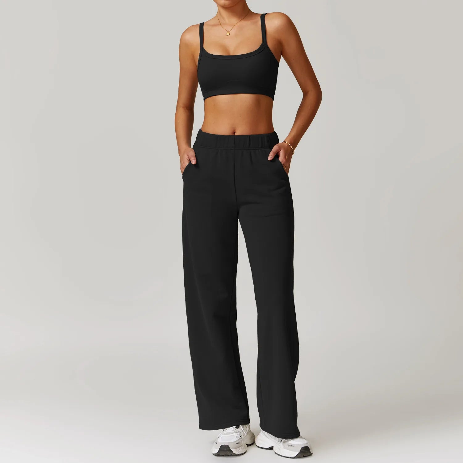 2-teiligen Gym Set Sweatpants mit Sport-BH