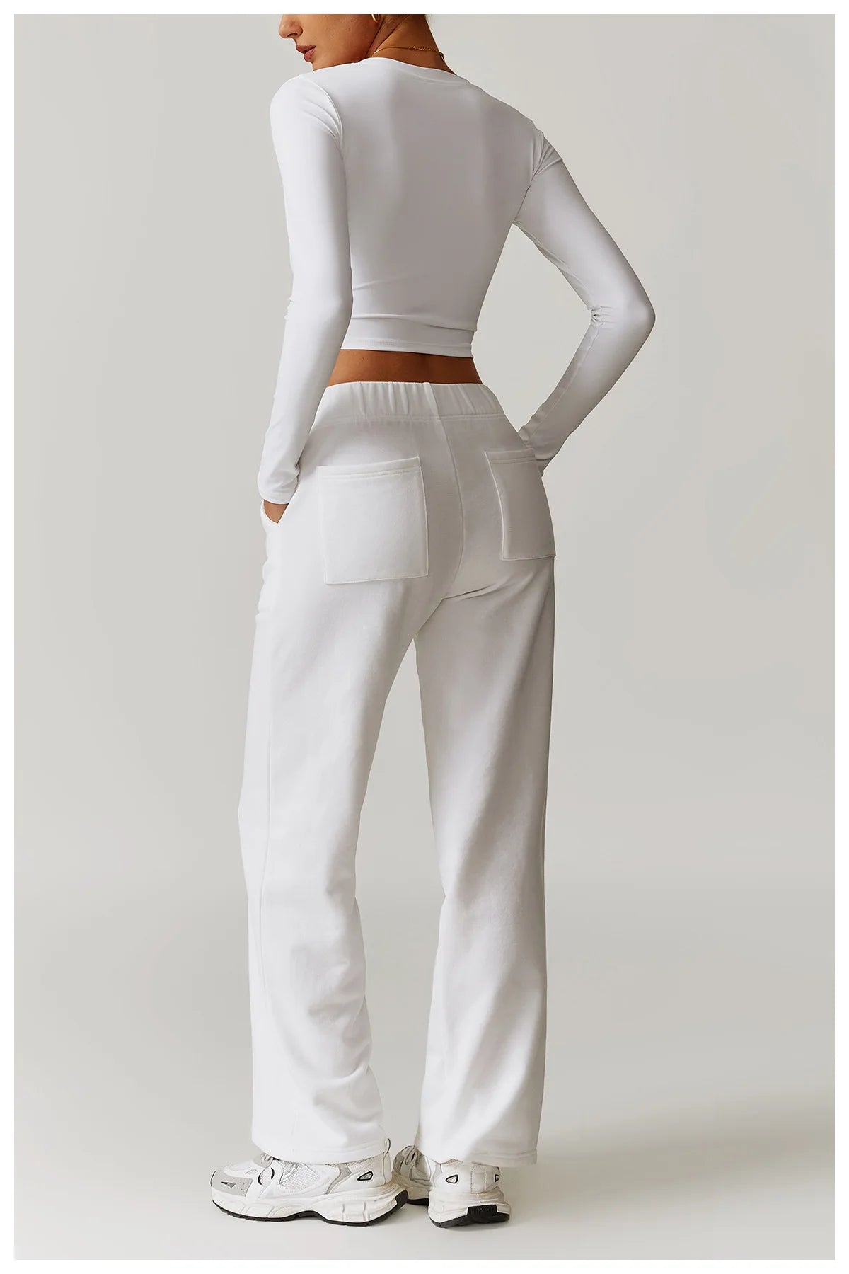 2-teiligen Gym Set Sweatpants mit Long-Sleeve Crop-Top