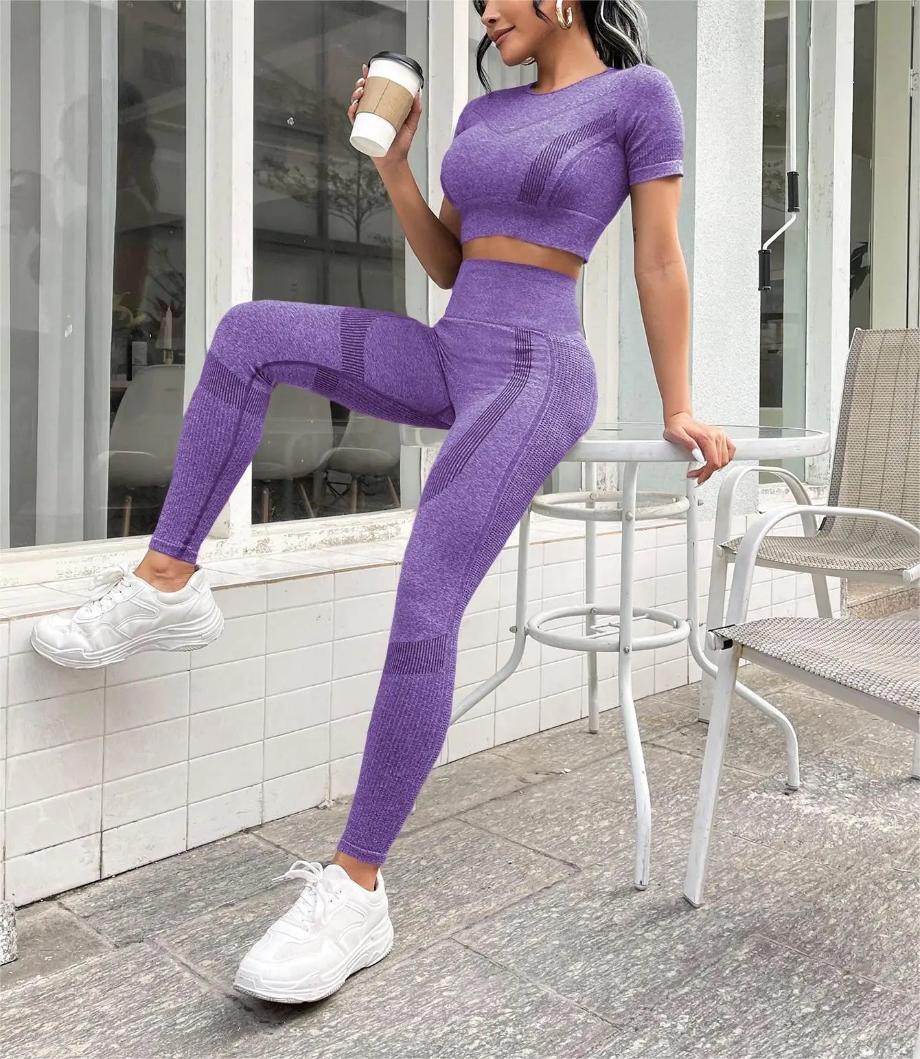 2-teiliges Kurzärmliges Top und Leggings Sportset