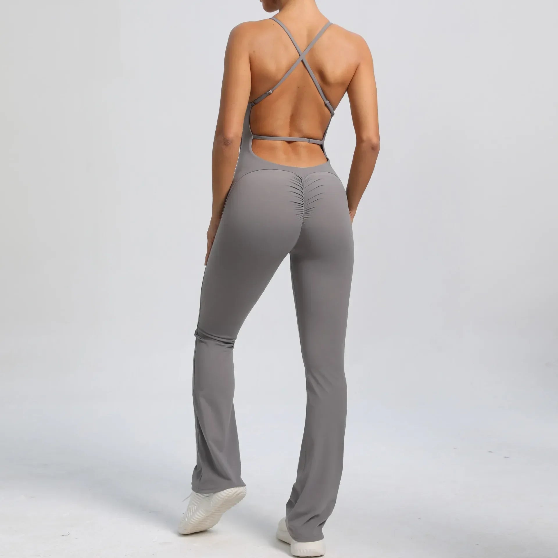 1-teiliger Rückenfreier Flared Fitness Jumpsuit