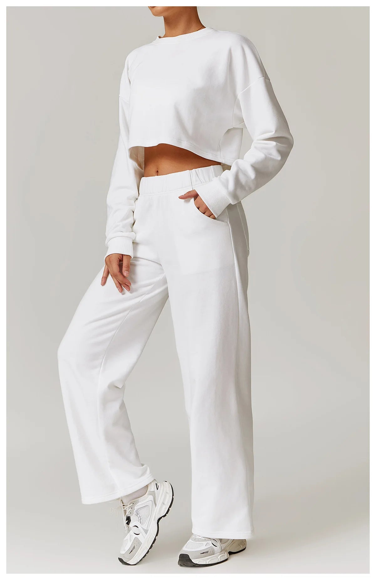 2-teiligen Gym Set Sweatpants mit Sweatshirt