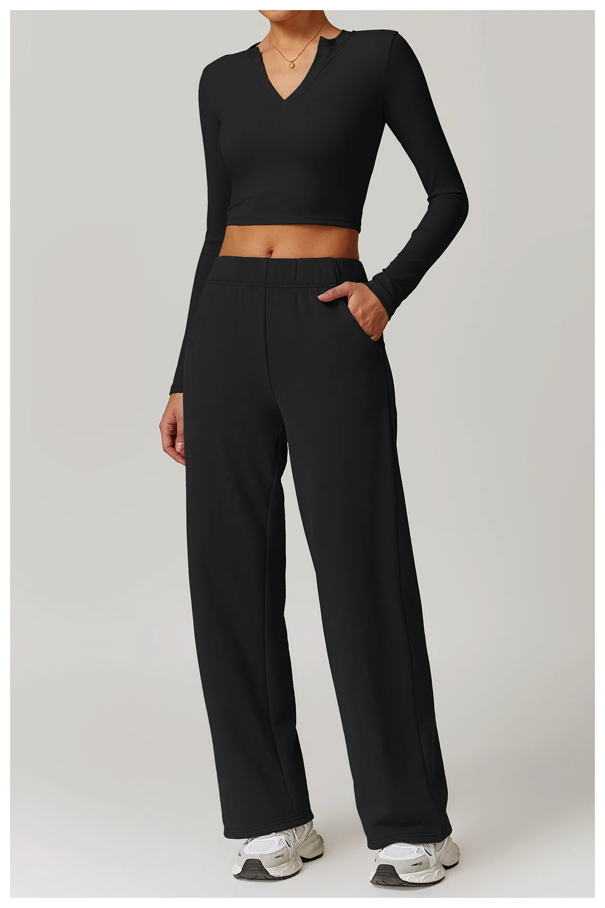 2-teiligen Gym Set Sweatpants mit Long-Sleeve Crop-Top