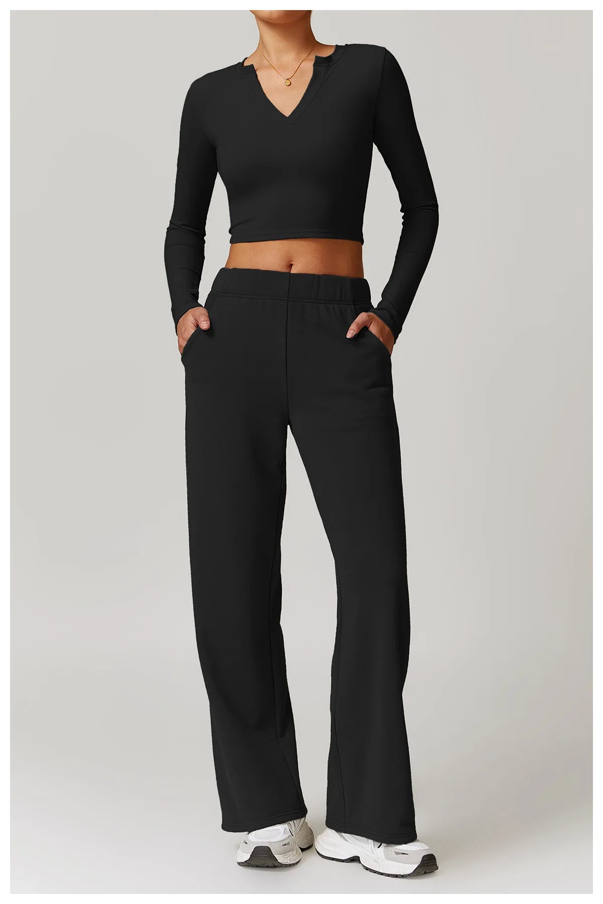 2-teiligen Gym Set Sweatpants mit Long-Sleeve Crop-Top