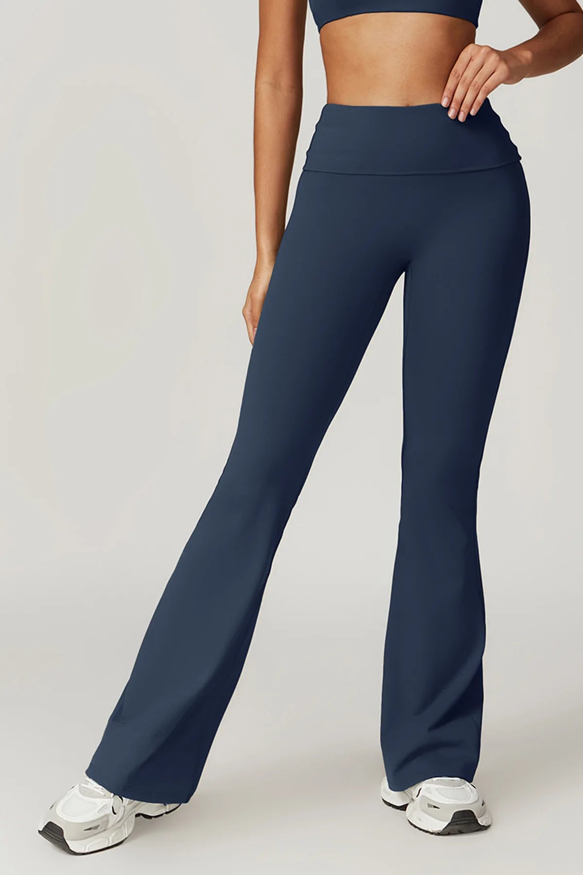Gefalteter Taillenbund Flared Sport Leggings