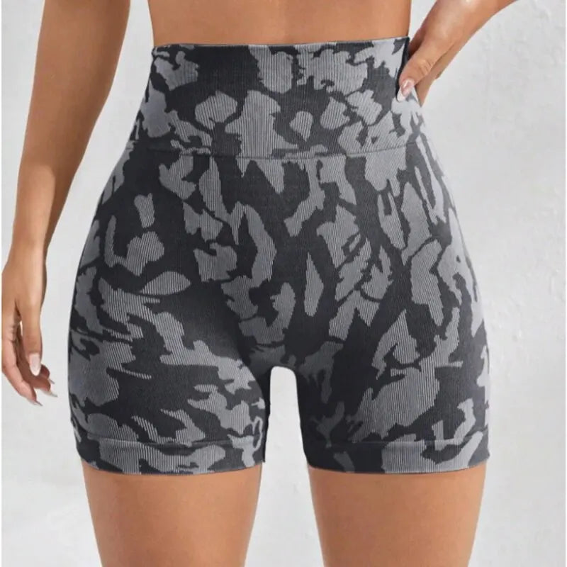 3er-Pack Hüfthebende Fitness Shorts