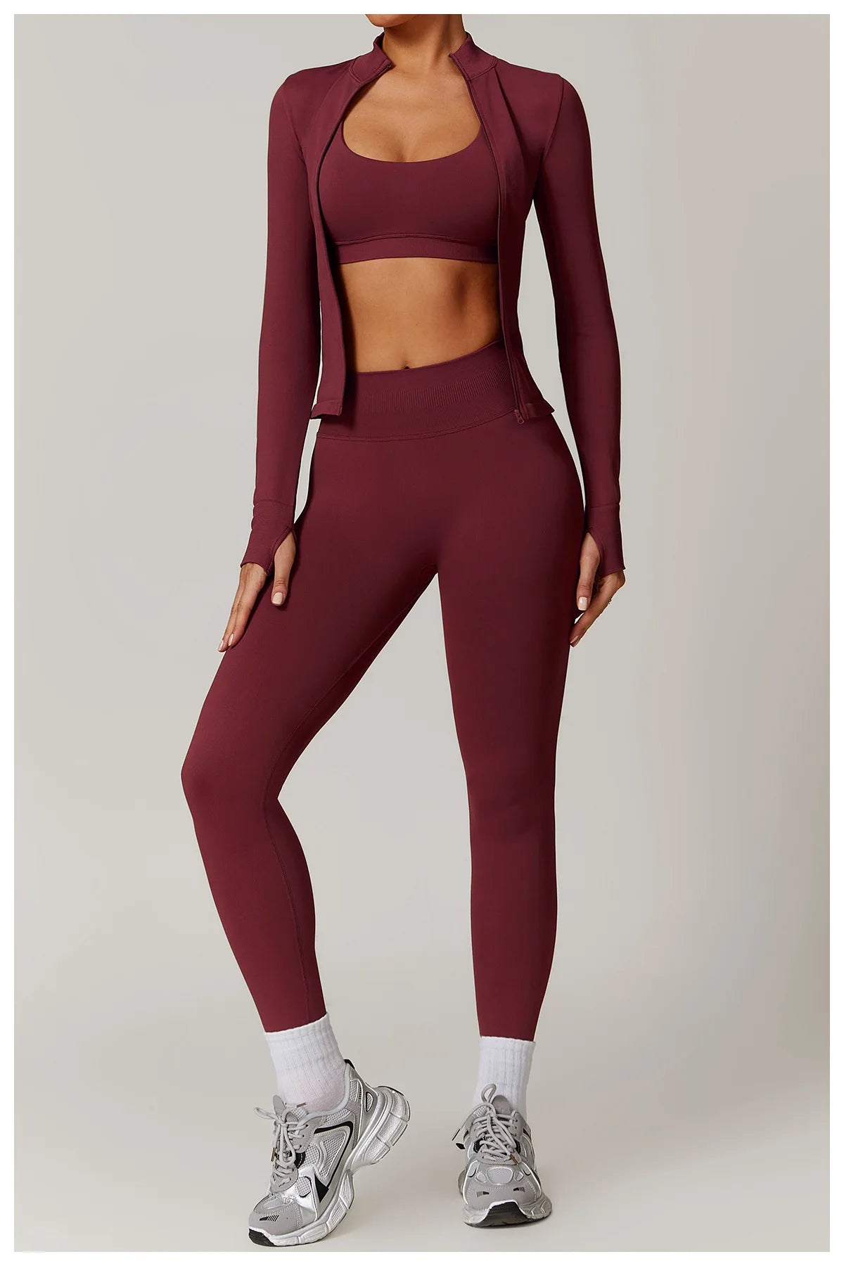 3-teiliges Set (Sport-BH, Leggings und Sport-Jacke)