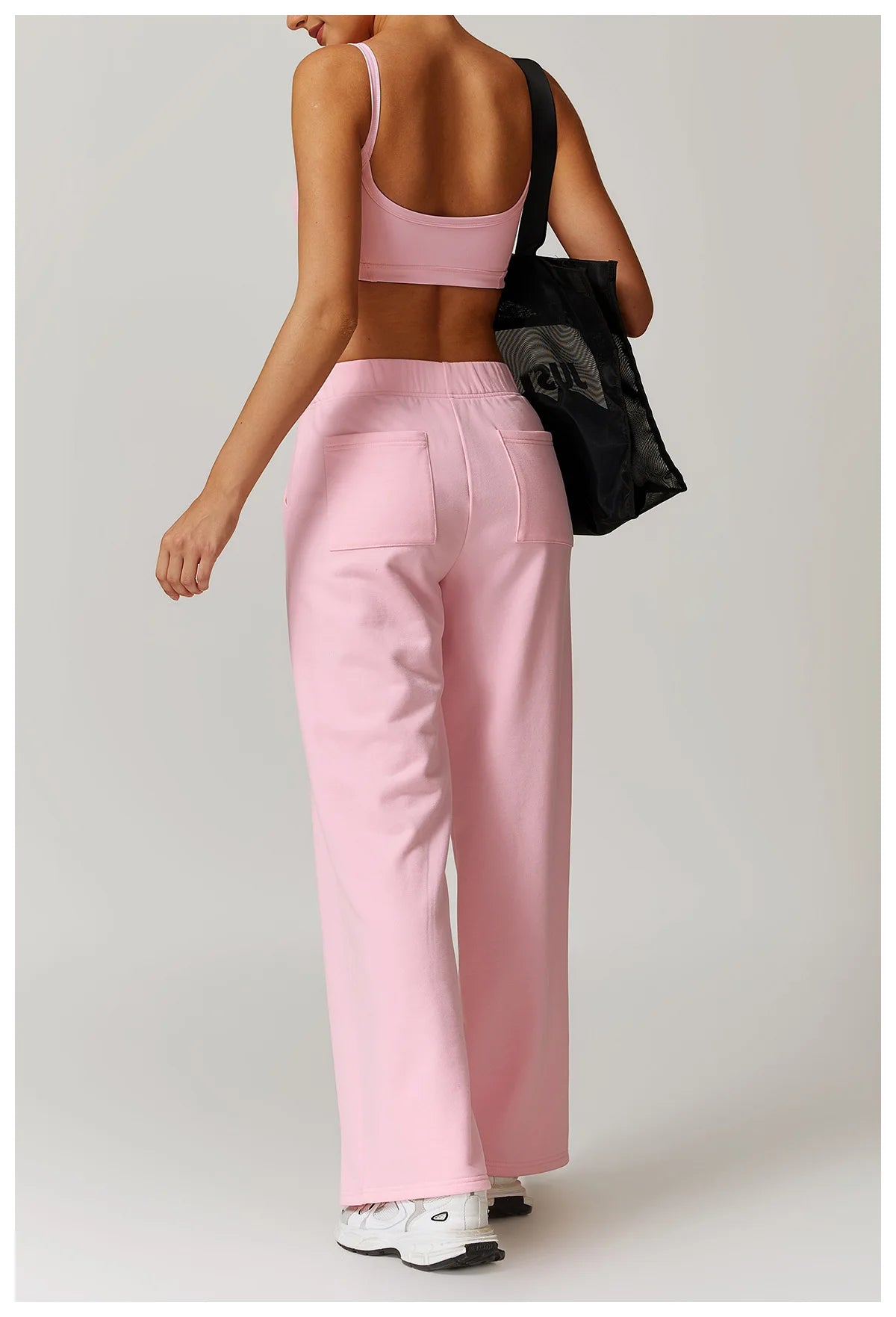 2-teiligen Gym Set Sweatpants mit Sport-BH