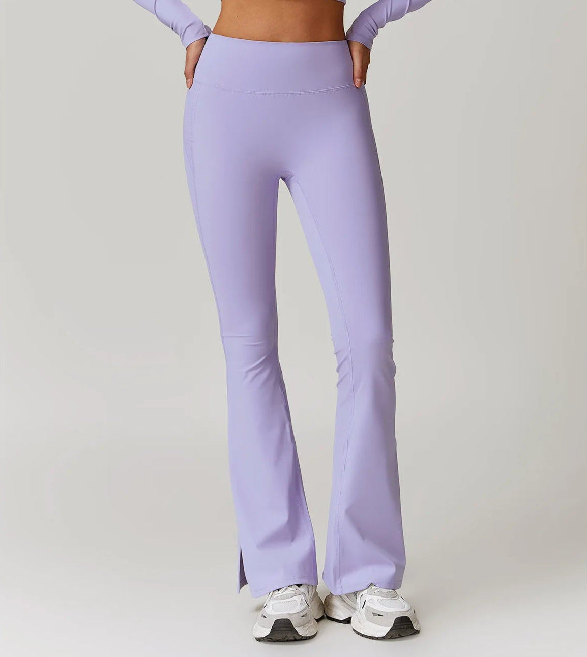 2-teiligen Holiday Vibe Gym Set Flared Leggings mit Long-Sleeve Crop Top