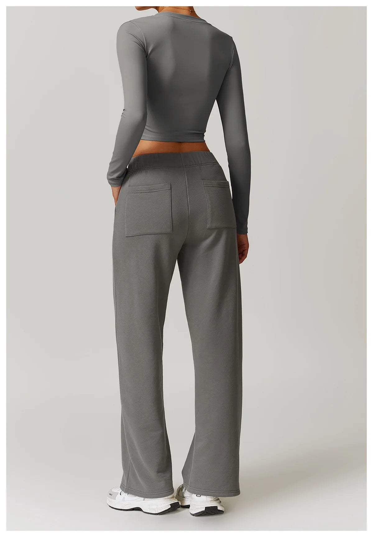 2-teiligen Gym Set Sweatpants mit Long-Sleeve Crop-Top