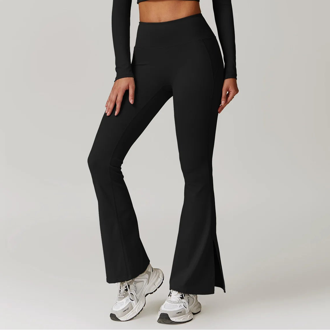 2-teiligen Holiday Vibe Gym Set Flared Leggings mit Long-Sleeve Crop Top