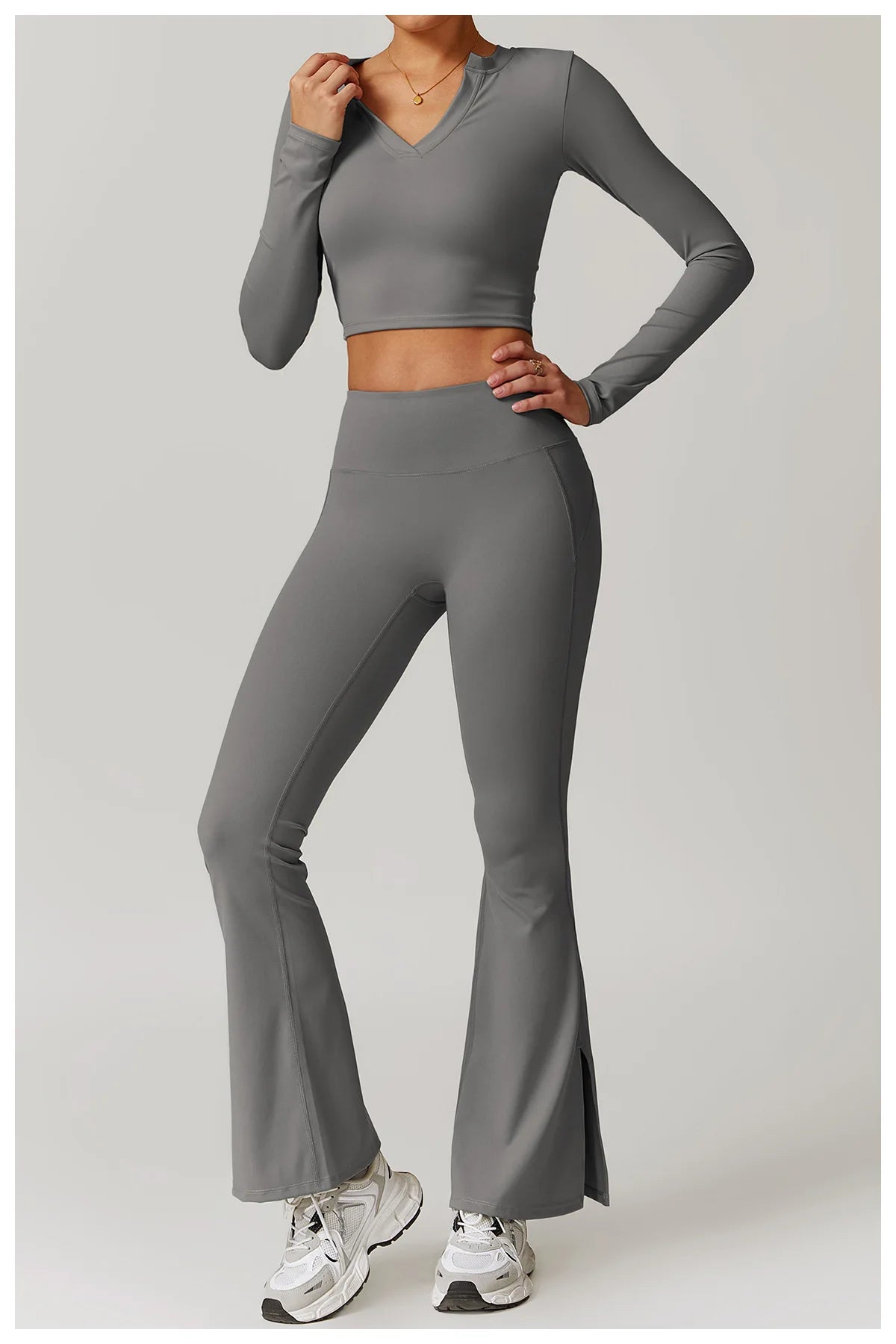 2-teiligen Holiday Vibe Gym Set Flared Leggings mit Long-Sleeve Crop Top