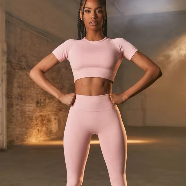 2. teilig Konturen-betonendes Gym Set.