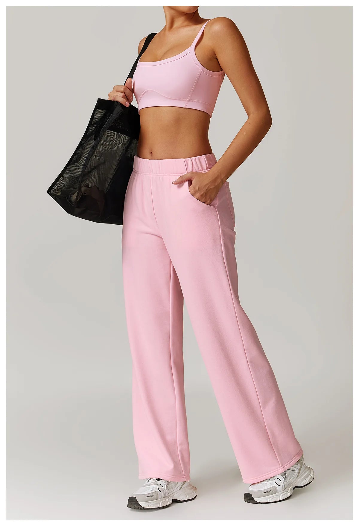 2-teiligen Gym Set Sweatpants mit Sport-BH