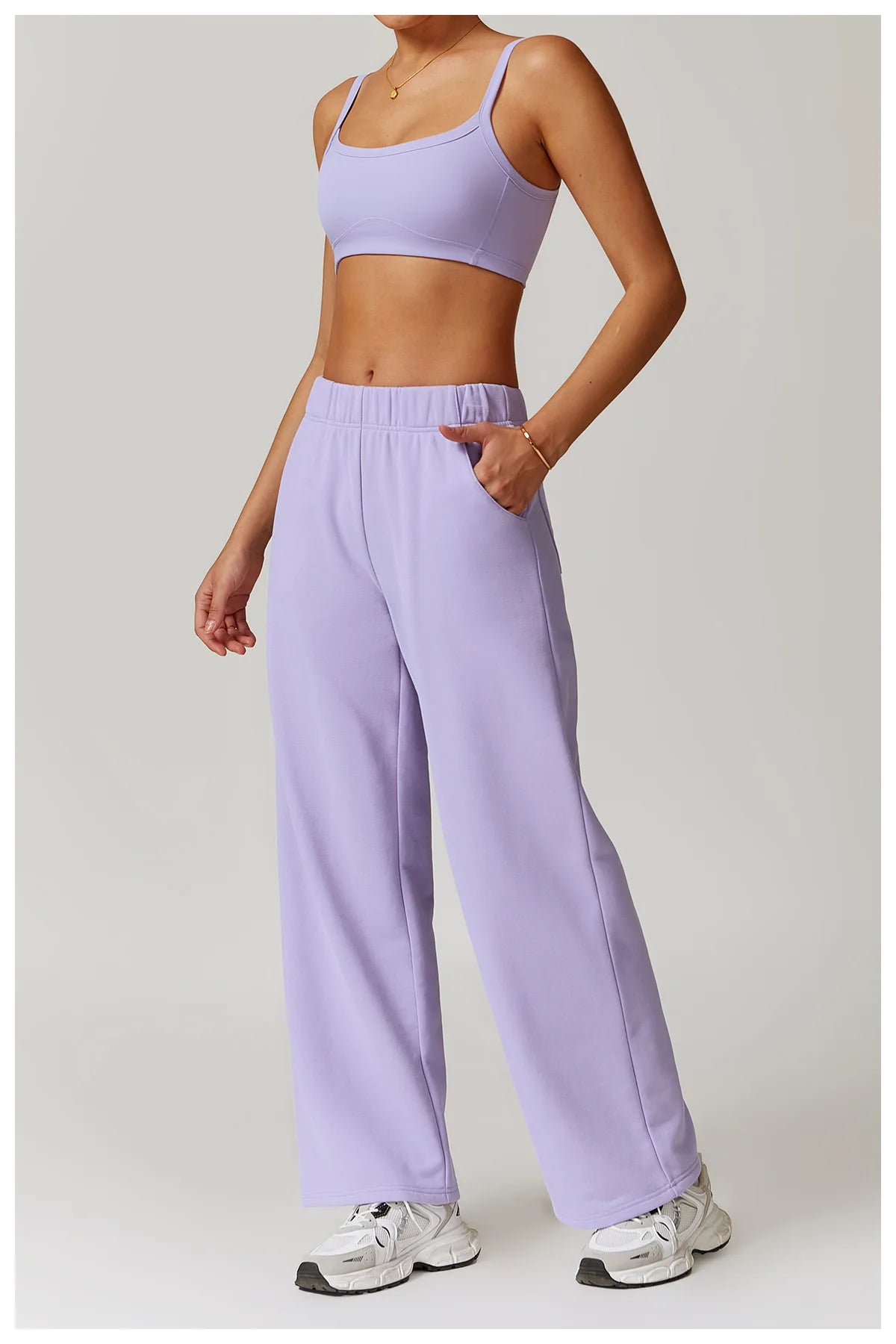 2-teiligen Gym Set Sweatpants mit Sport-BH
