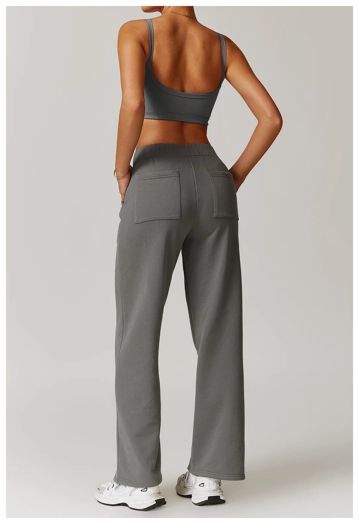 2-teiligen Gym Set Sweatpants mit Sport-BH